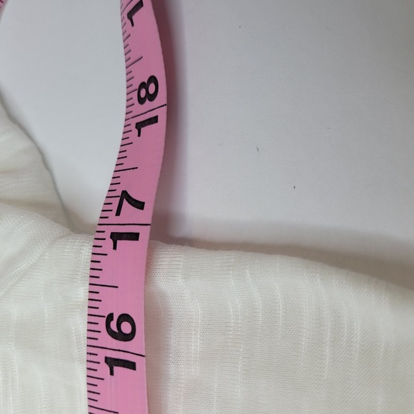 Miss Me Long Sleeve Top Womens Medium White NWT Rhinestone Studded Lace Yoke - Picture 6 of 9